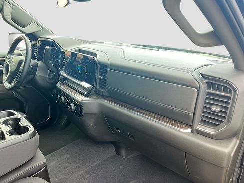 Used 2024 Chevrolet Silverado 1500 RST w/ Z71 Off-Road Package AWD/4WD image 29