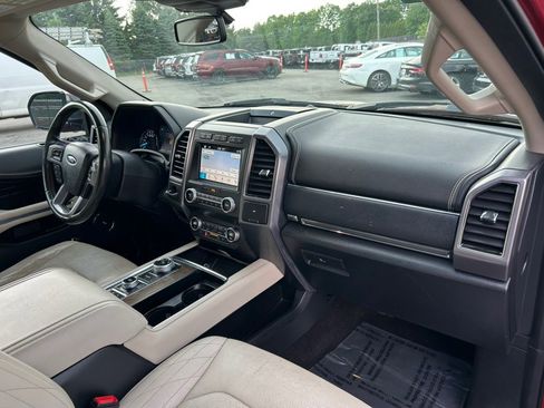 Used 2019 Ford Expedition Max Platinum AWD/4WD image 29