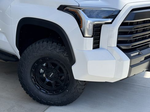 New 2026 Toyota Tundra SR5 AWD/4WD image 10