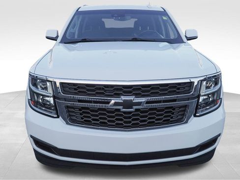 Used 2019 Chevrolet Tahoe LS w/ Enhanced Driver Alert Package image 2