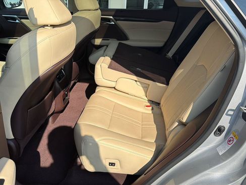 Used 2016 Lexus RX 350 FWD w/ Luxury Package image 11