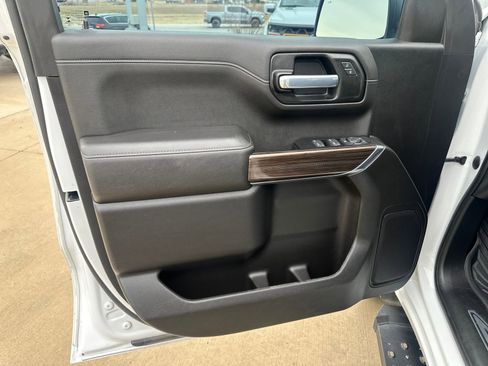 Used 2022 Chevrolet Silverado 1500 LT Trail Boss w/ Safety Package image 11