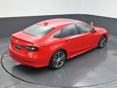Used 2024 Honda Civic Touring image 12