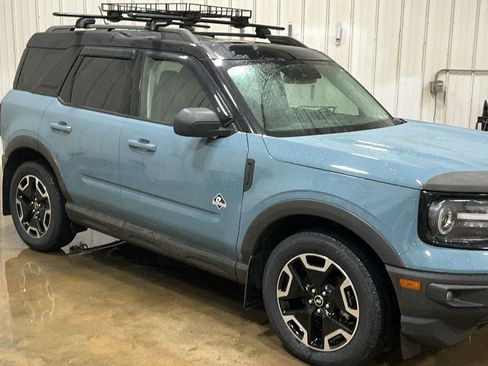 Certified 2021 Ford Bronco Sport Outer Banks w/ Outer Banks Package image 4