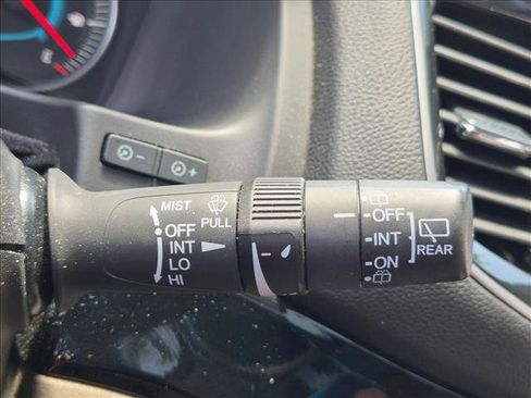 Used 2019 Honda Pilot Touring image 9