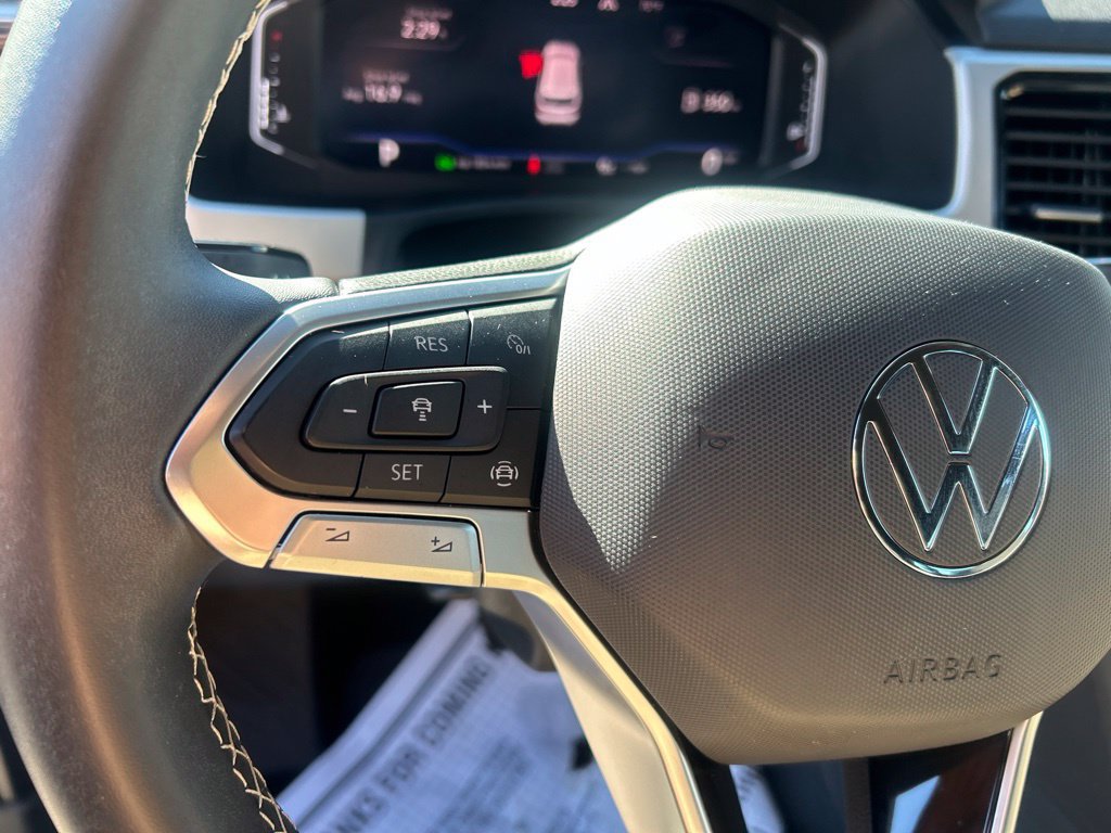 Used 2023 Volkswagen Atlas Cross Sport SE w/ Panoramic Sunroof Package AWD/4WD image 26