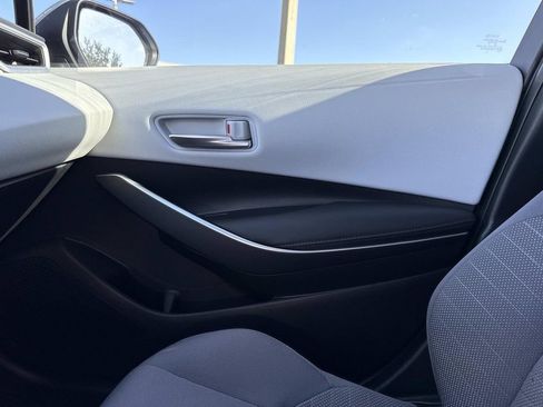 Used 2023 Toyota Corolla SE image 27