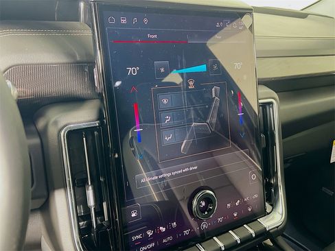 New 2026 GMC Yukon Elevation w/ Elevation Premium Package image 14