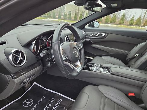 Used 2017 Mercedes-Benz SL 63 AMG SL 63 AMG image 26