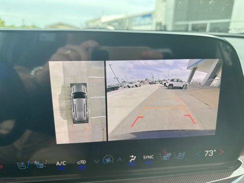 Used 2026 Chevrolet Traverse RS w/ LPO, Floor Liner Package FWD image 17