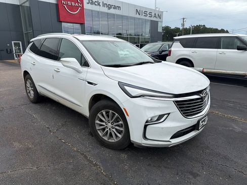 Used 2022 Buick Enclave Premium FWD image 7