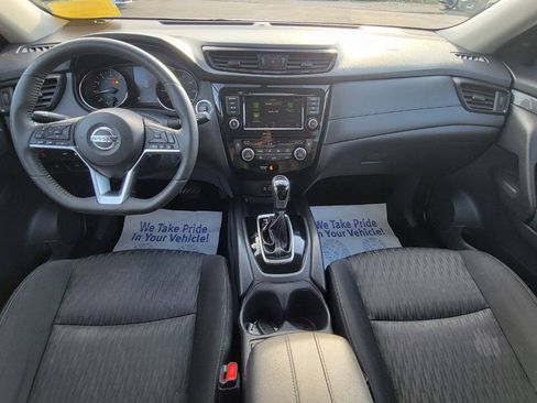 Used 2018 Nissan Rogue SV w/ Premium Package AWD/4WD image 10