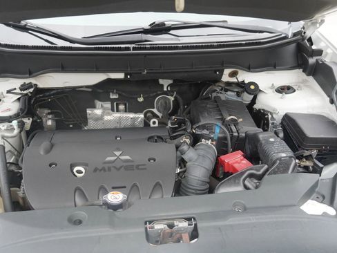 Used 2015 Mitsubishi Outlander Sport SE image 35