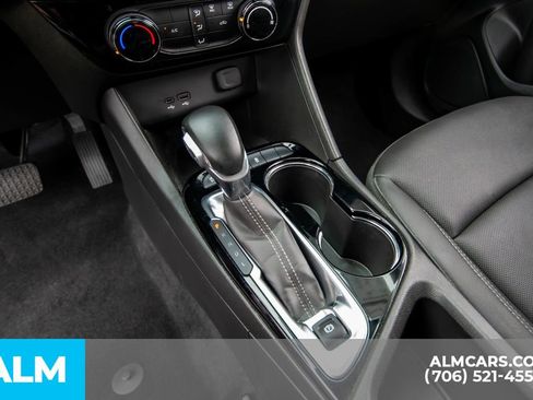 Used 2024 Buick Encore GX Sport Touring image 21