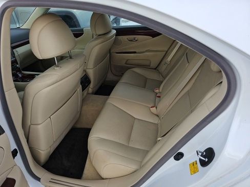 Used 2012 Lexus LS 460 AWD image 5