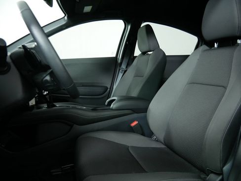Used 2022 Honda HR-V Sport image 15