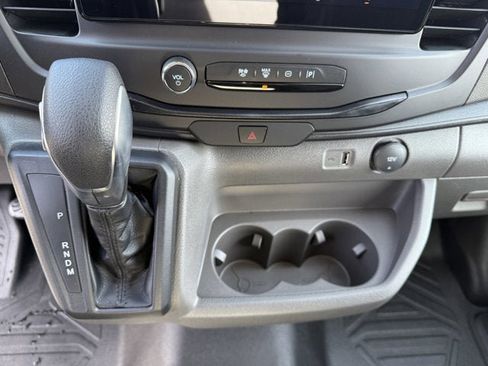 New 2026 Ford Transit 250 148 Medium Roof image 15