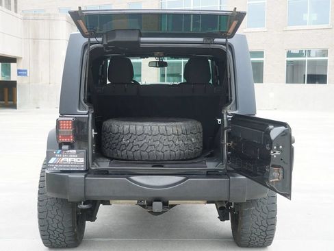 Used 2016 Jeep Wrangler Unlimited Sport w/ Quick Order Package 24S AWD/4WD image 35