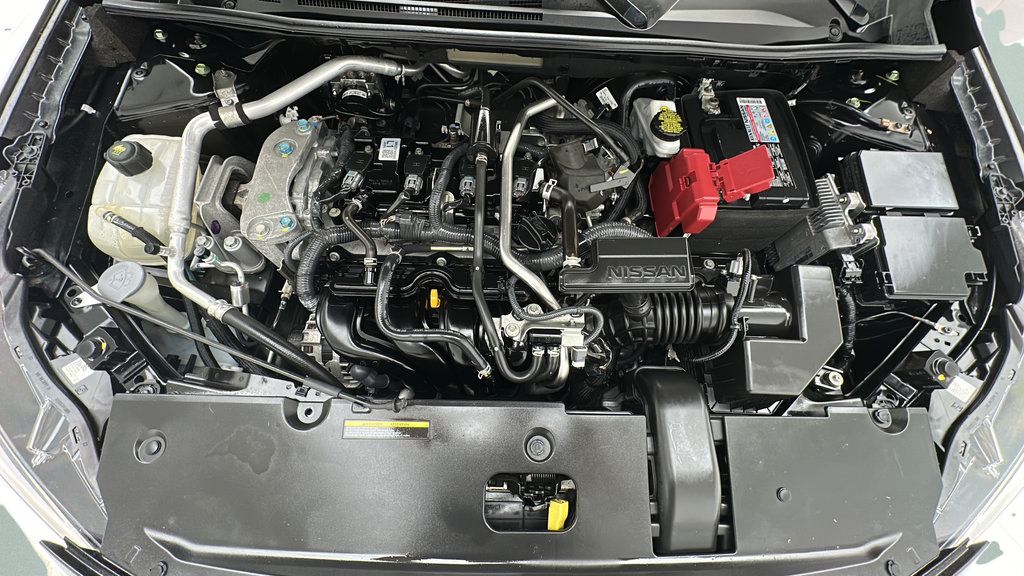 Used 2020 Nissan Sentra SR w/ Electronics Package FWD image 21