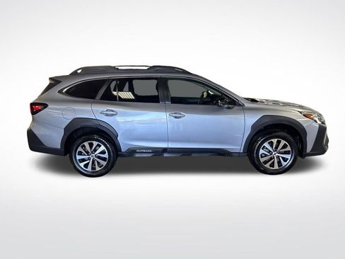 Certified 2024 Subaru Outback Premium image 7