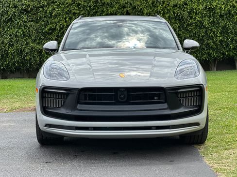 Certified 2022 Porsche Macan GTS AWD/4WD image 11