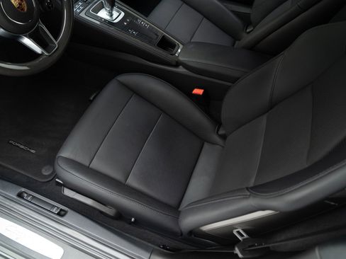 Certified 2025 Porsche 718 Cayman image 16