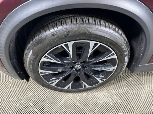 Used 2024 MAZDA CX-90 Plug-In Hybrid w/ Premium Pkg image 10