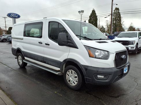 Used 2024 Ford Transit 250 Low Roof w/ Exterior Upgrade Package image 3