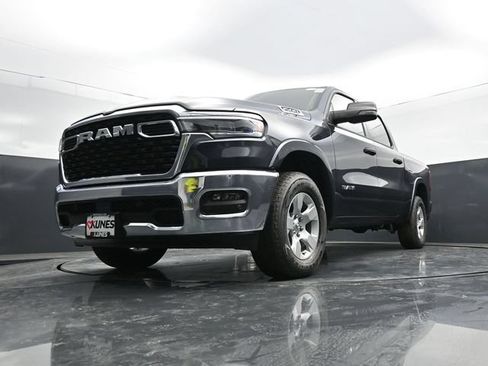 New 2026 RAM 1500 4x4 Crew Cab image 49