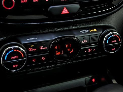 Used 2022 Kia Soul GT-Line image 21