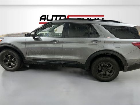 Used 2023 Ford Explorer Timberline image 4