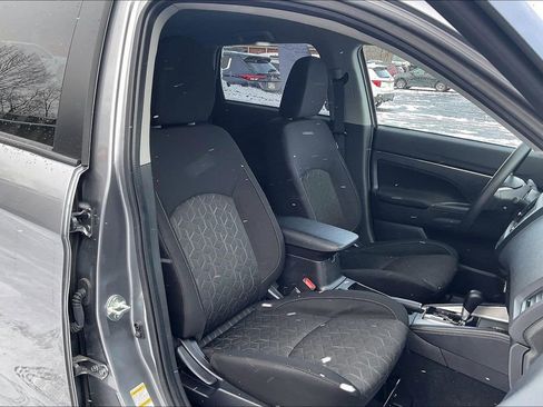 Used 2024 Mitsubishi Outlander Sport ES image 7