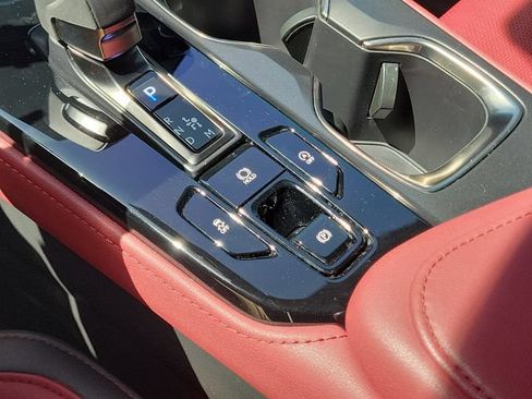 Used 2025 Lexus NX 250 FWD w/ Towing Package (2000 Lbs) image 33