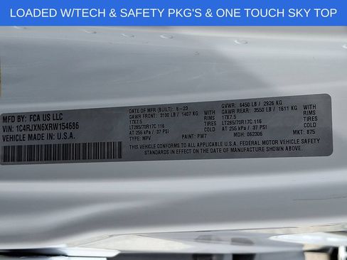 Used 2024 Jeep Wrangler Unlimited AWD/4WD image 27