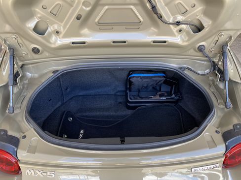 Certified 2023 MAZDA MX-5 Miata Grand Touring RWD image 16