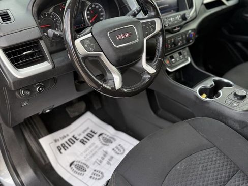 Used 2018 GMC Terrain SLE w/ Driver Convenience Package image 14