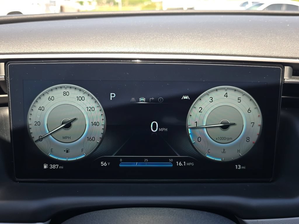 New 2024 Hyundai Tucson Limited FWD image 9