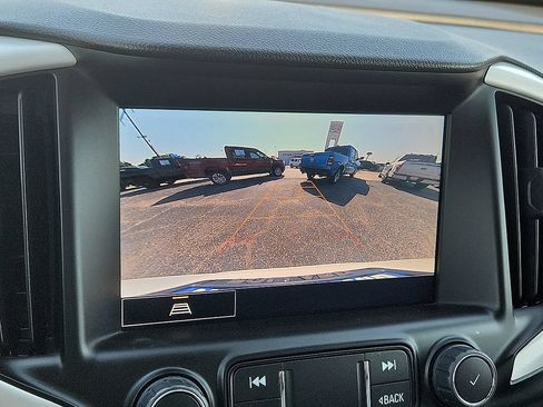 Used 2023 GMC Terrain SLT FWD image 8