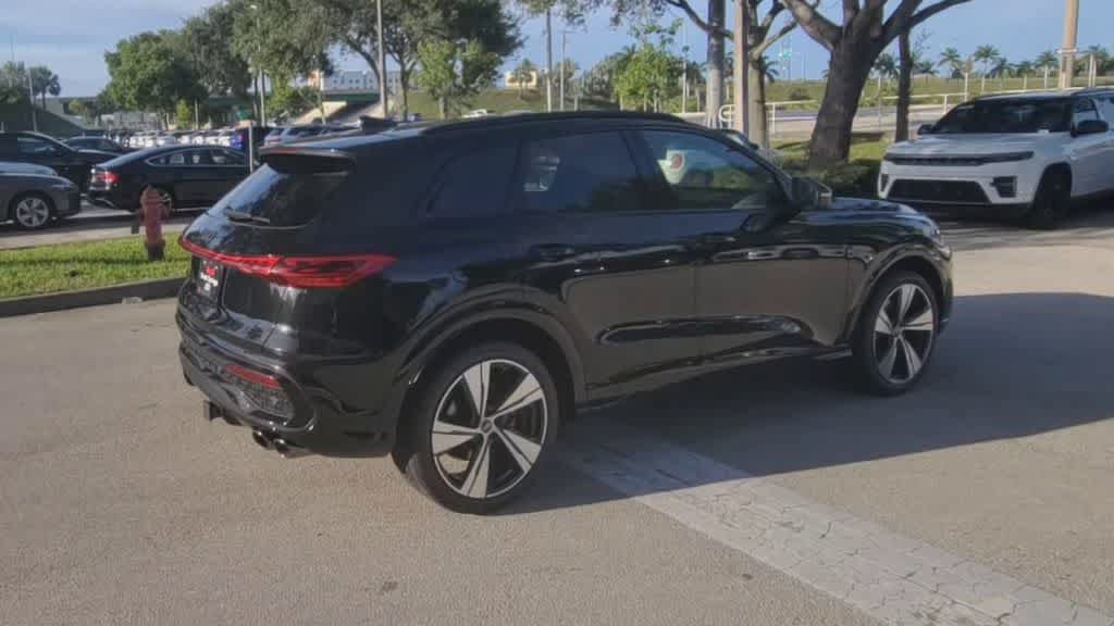 New 2026 Audi SQ5 Premium Plus AWD/4WD image 8