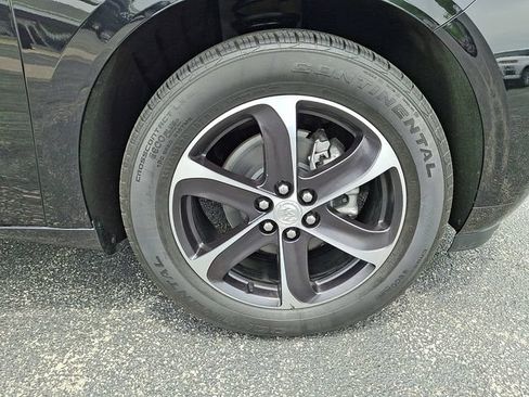 Certified 2021 Buick Enclave Essence w/ Sport Touring Edition AWD/4WD image 9