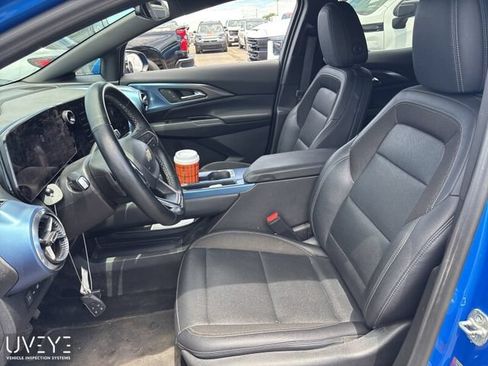 Used 2025 Chevrolet Equinox EV LT w/ Convenience Package FWD image 5