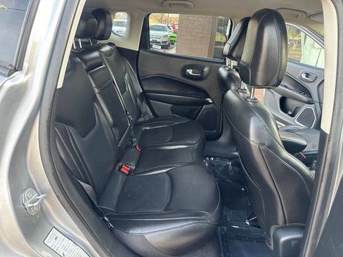 Used 2019 Jeep Compass Limited image 11