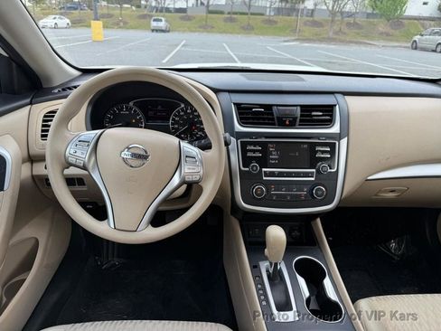 Used 2017 Nissan Altima 2.5 S image 15