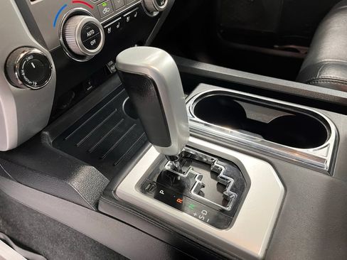 Used 2018 Toyota Tundra Platinum AWD/4WD image 29