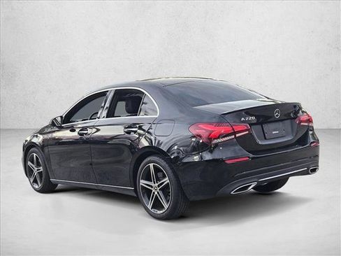 Used 2022 Mercedes-Benz A 220 image 5