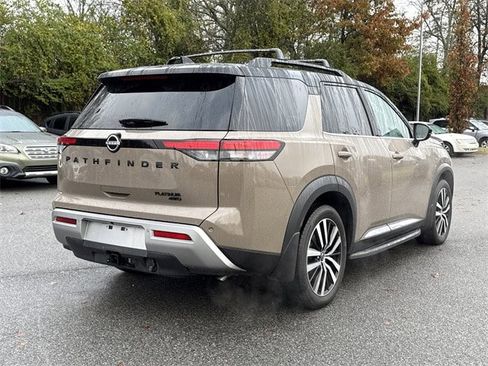 Used 2023 Nissan Pathfinder Platinum w/ Lighting Package (N93) image 3