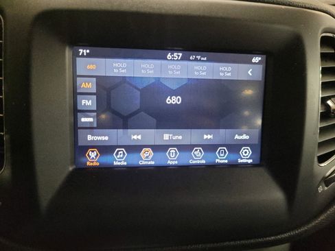 Used 2019 Jeep Compass Latitude w/ Cold Weather Group image 25