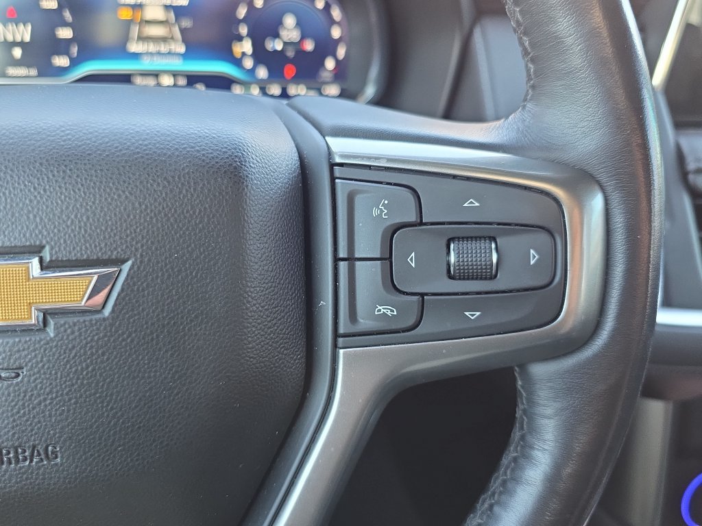 Used 2022 Chevrolet Suburban LT w/ LT Signature Package RWD image 24