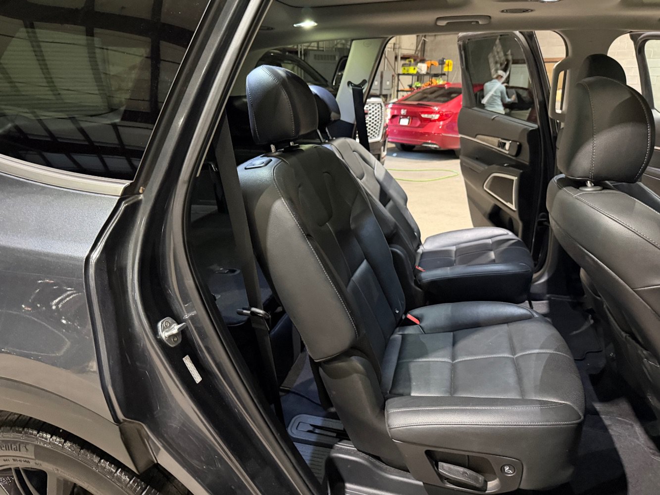 Used 2021 Kia Telluride SX w/ Towing Package AWD/4WD image 23