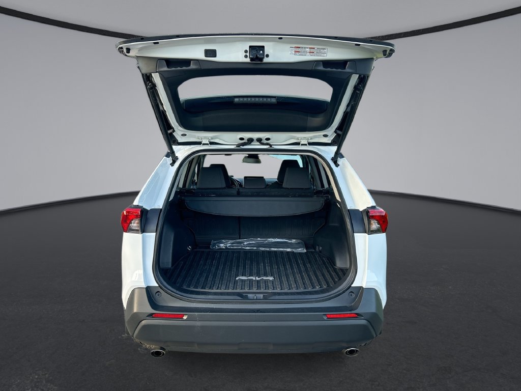 Certified 2025 Toyota RAV4 XLE w/ Convenience Package FWD image 32